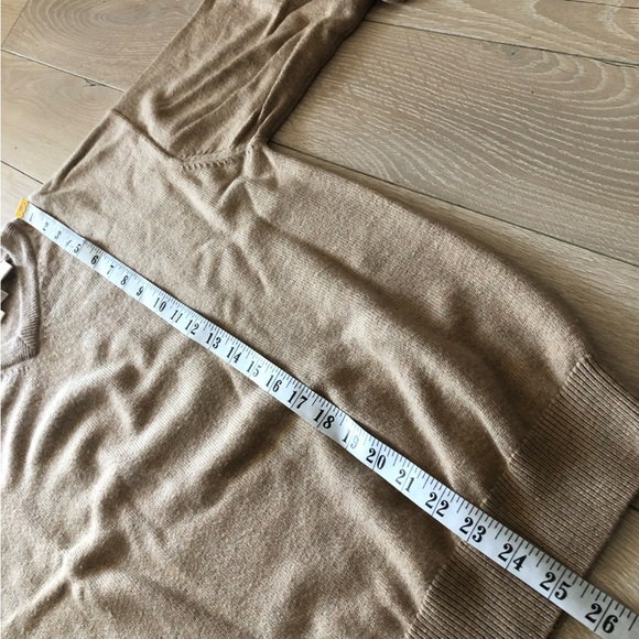 Vintage Viyella Merino Wool V Neck Sweater in Beige Men’s Size M - Picture 8 of 9